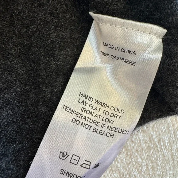 Quince Mongolian Cashmere Polo Sweater Charcoal Grey V-Neck Womens Medium - Picture 8 of 9